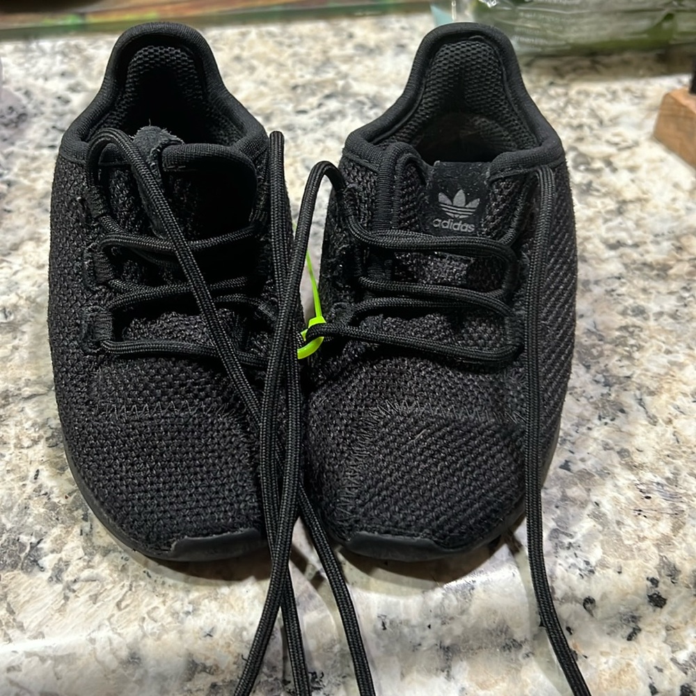 Adidas NWOT Originals Tubular Shadow Knit I sneakers | size 7K toddler | black